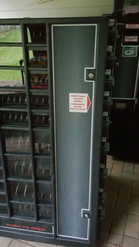 Antares vending machine sets.9 select snack, 6 select soda bill changer.