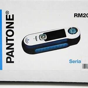 NEW Pantone RM200+BPT01 Portable Capsure with Bluetooth in Black / White