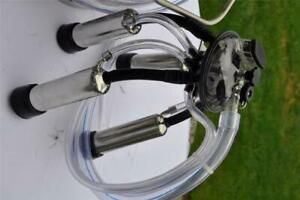 Cow Milking Machine Part:Milker Claw Cluster:4SS Teat-cups Shells+Liner MC30 New