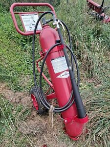 Amerex 333 Fire Extinguisher on Wheels 50 lbs.