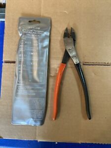 Thomas &amp; Betts WT111M Plier Crimping Sta-Kon Terminal Installing Tool w/ Cutter