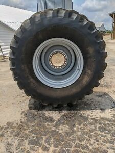 Goodyear 800/65r32 case ih combine tires and rims (30.5)