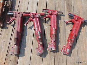 (1) Air Pneumatic Pavement Breaker Demolition Jack Hammer 90 lbs Tamco Toku pb90