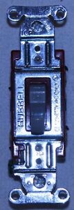 HUBBELL HBL1222 Gray Switch Double Pole 20 A, 120/277V, NOS