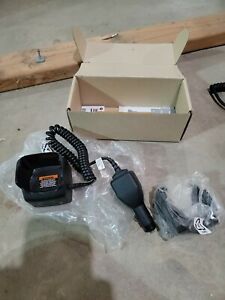 Motorola APX Travel Charger RLN6434B NEW OPENED BOX
