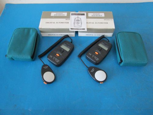 LOT OF 2 Circuit Specialists MS6610 Digital Luxmeter With Case