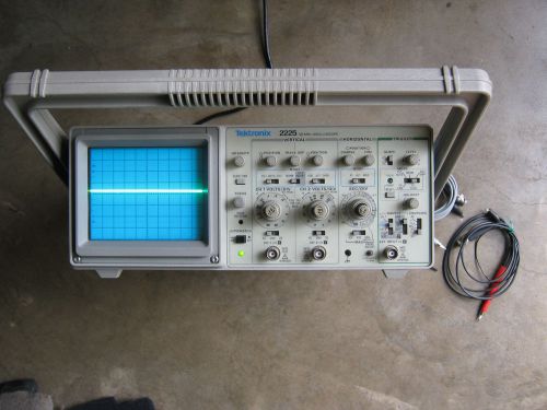 Tektronix 2225 Oscilloscope Dual Channel Analog 50MHz EQUIPMENT TELEVISION RADIO