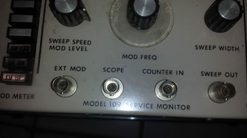 LAMPKIN LABORATORIES TYPE 109 SERVICE MONITOR LOOKS IN GOOD CONDITION