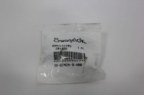 New swagelok stainless steel quick connect fitting ss-qtm2a-b-400  (s2-t-302b) for sale