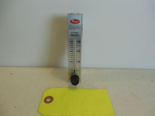DWYER RMA-34-SSV FLOW METER.NO BOX . NEW FROM OLD STOCK. VB2