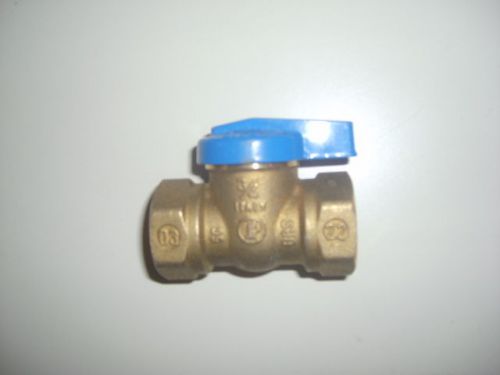 3/4 by 3/4 in. brass 1 piece lever handle shut off valve for sale