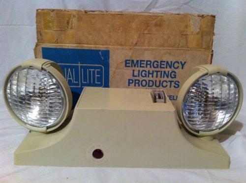 Dual Lite EZ-2 Emergency Light NIB! Great For Power Outages!