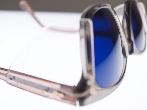 A.O. SAFETY Metal Working Glasses/Blue Lens