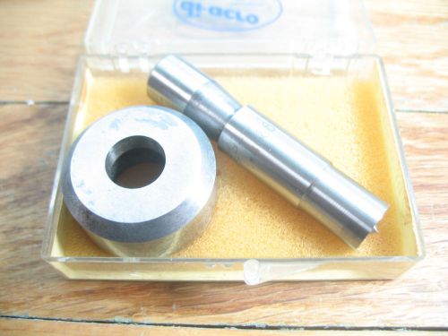 Di-Acro punch and die set in case! 15/32&#034; round clearance .0075 diacro