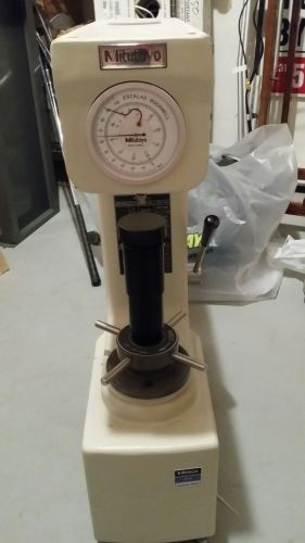 Mitutoyo Hardness tester  DT-10 with accesories 963-102R