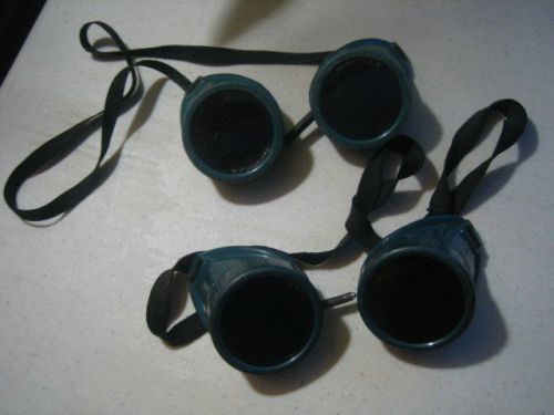 VINTAGE LOT OF 2 GREEN GOGGLE STEAMPUNK WELDING GLASSES