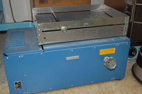 Eberbach heavy-duty variable-speed shaker model 6000 excellent condition for sale