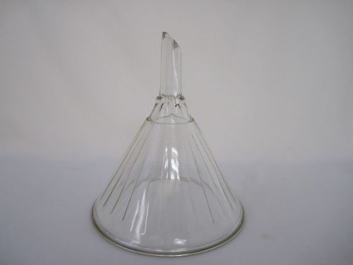 LAB Funnel Ribbed glass 16oz  5 3/4&#034; diameter
