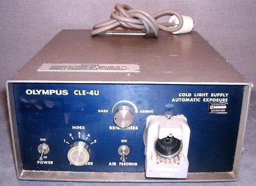 Olympus CLE-4U automatic exposure cold light supply