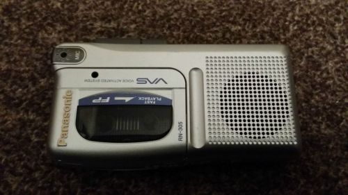 Panasonic RN-305 Handheld Cassette Voice Recorder MicroCassette - Look!