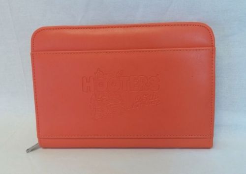 Hooters 25th Anniversary Embossed Zippered Organizer Planner w/ Notepad *NEW*