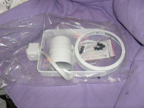 CON-TECH LIGHTING CTL-838/2-P TRACK LIGHT WHITE - No Bulb And No Track Included