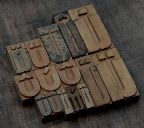 U u u u umlauts accents letters letterpress wood printing block Wooden type rare