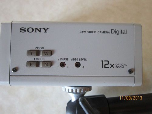 Sony SSC-MX34  Digital Black/White 12X Zoom Video Security Camera  FREE SHIPPING