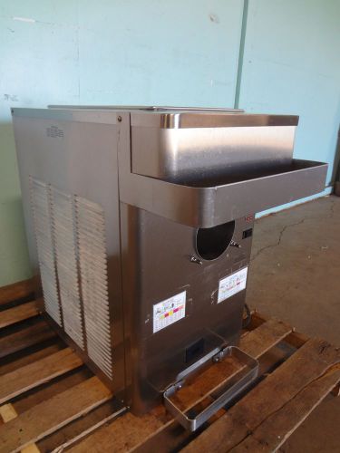 COMMERCIAL HEAVY DUTY S.S. &#034;STOELTING&#034; C. TOP  1PH AIR COOLED SLUSHIE MACHINE
