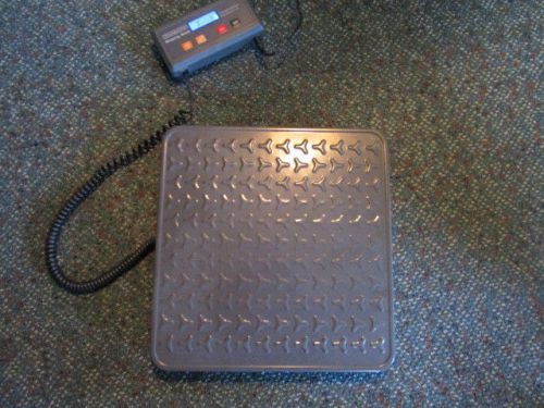 Digiweigh 400 Pound 400lb Scale w Remote Display, Power Cord needs recalibrating