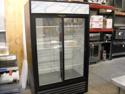 True GDM-41 2 door glass cooler