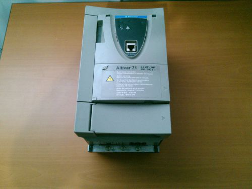 Telemecanique atv71hu22m3 3hp altivar 71 ac drive 240v atv71 for sale