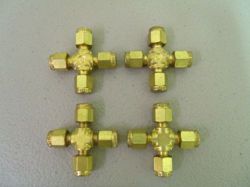 4 brand new swagelok brass union cross fitting 1/8&#034; tube b-200-4 for sale