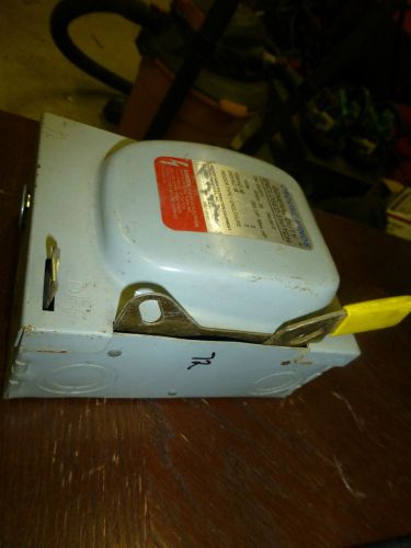 Crouse hinds Safety Switch GU221 Model 2 Type CG E5845 30AMP 2 Pole 4x5x7 inch