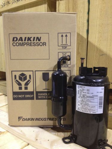 Daikin Compressor RC27ATN for Daikin AKS105, AKS100T, AKT106 Oil Cooling Unit