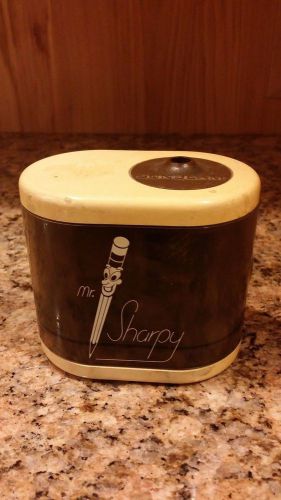 Vintage Mr. Sharpy Pencil Sharpener Battery Operated