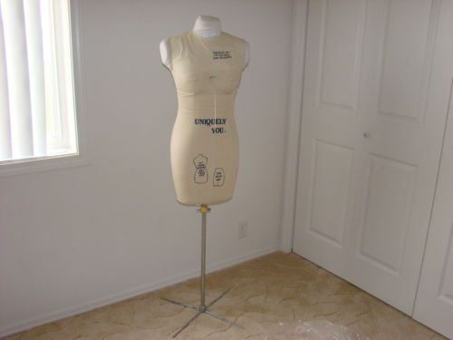 sewing mannequin