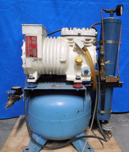 Dental office air techniques compressor, 3/4 hp with dryer! (7526) for sale