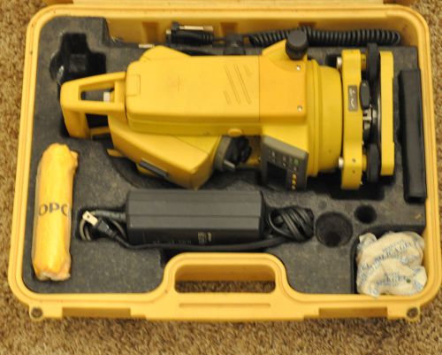 Topcon GTS-226 Total Station with Case &amp; Accessories GTS 226