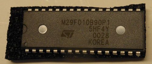 Mouser Electronics DIP-32 128KXB 90 NS STM Flash EEPROM 511-M29F010B90P NNB