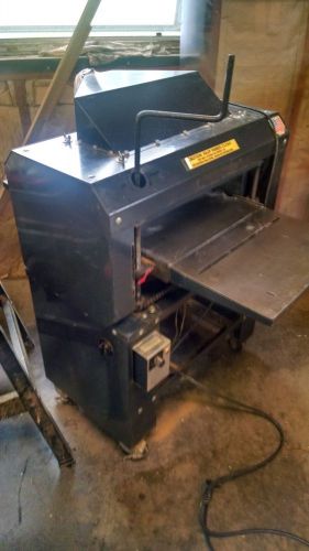 model 718 woodmaster molding planer w/pro pack.