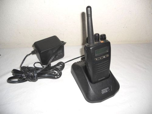 Nice Kenwood KSC-25 Two Way Radio w/ Rapid Charger Great Condition