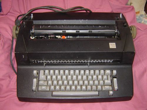Vintage IBM Selectric II Correcting typewriter (AS IS/for parts)