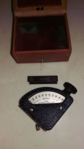 SHORE A HARDNESS METER IN LEATHER CASE - RUBBER HARDNESS