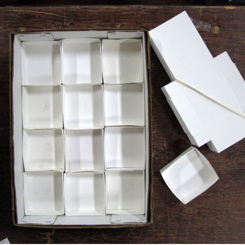 White Mineral Fold-up Boxes, size 12&#039;s (3.5&#034; x 3.25&#034;) - 100 pieces