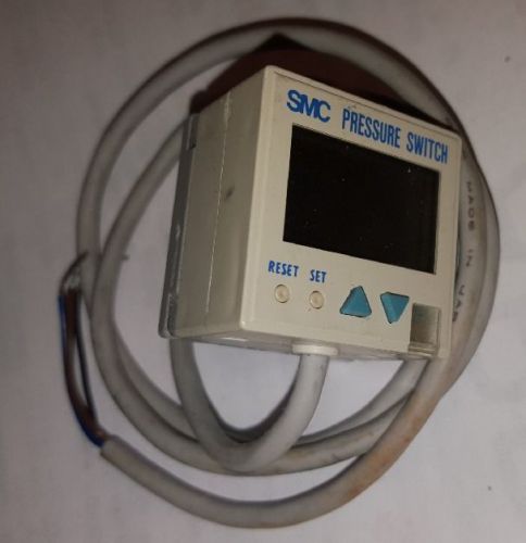 SMC ZSE4-T1-25 Pressure Vacuum Switch (NEW)