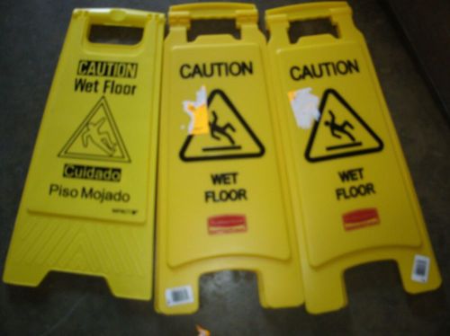 Set of 6 &#034;A&#034; frame style and Pop Up Wet Floor/Caution Sign Safety Collapsible