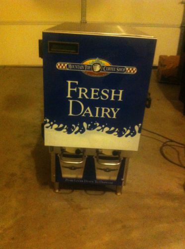 SureShot Dual Refrigerated Milk/Cream Dispenser w/ hoppers, AC220