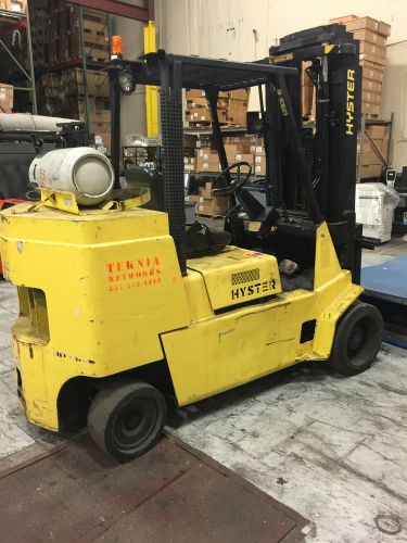 HYSTER  8000 LBS PROPANE FORKLIFT