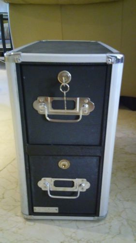 Vaultz Locking CD File Cabinet 2 Drawers Sturdy High-Capacity CD Storage w Keys